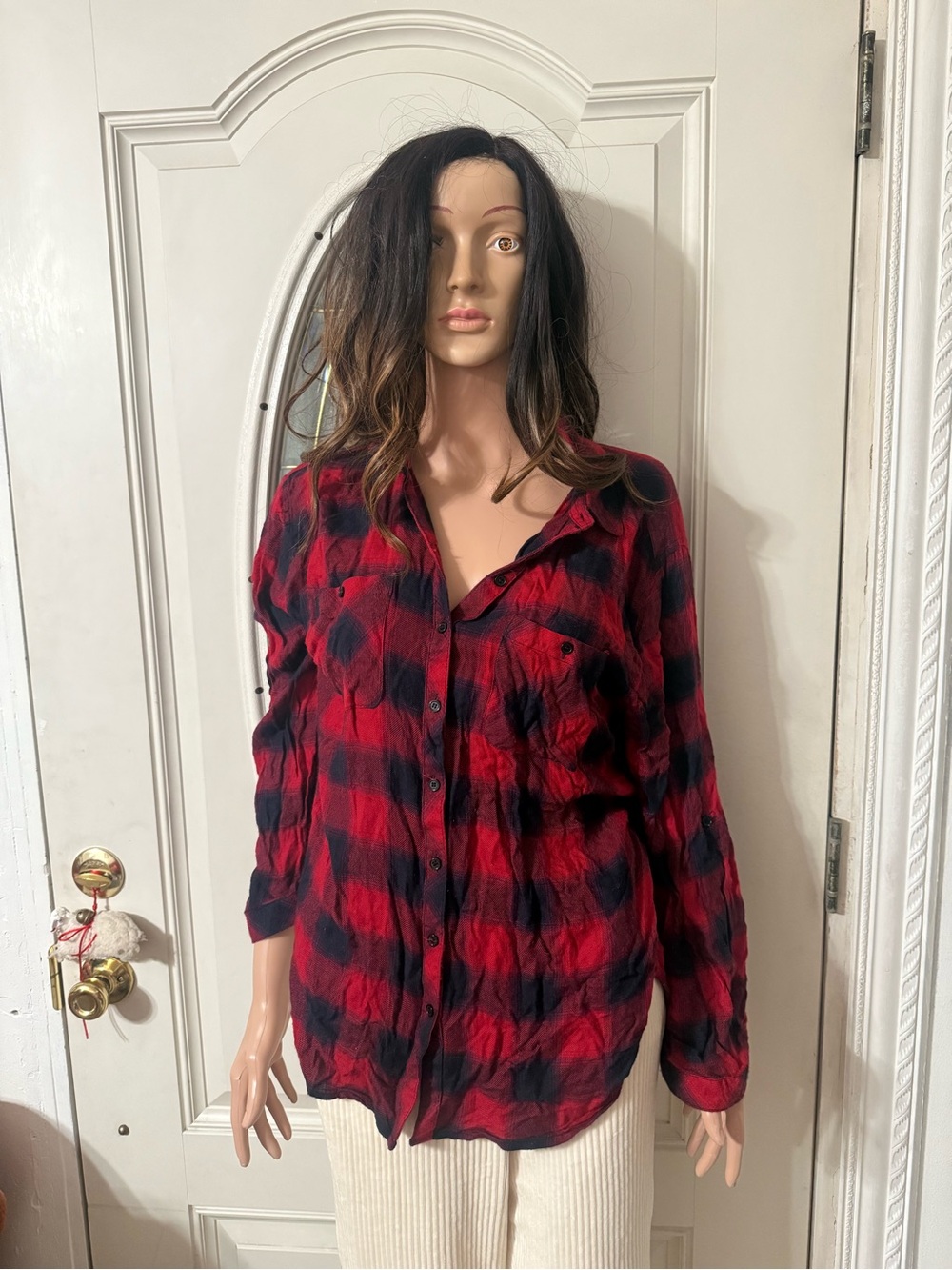 Women’s Red and Black Plaid Button-Up Shirt size XL